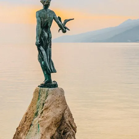 Feelgood Opatija-rijeka By Guide *